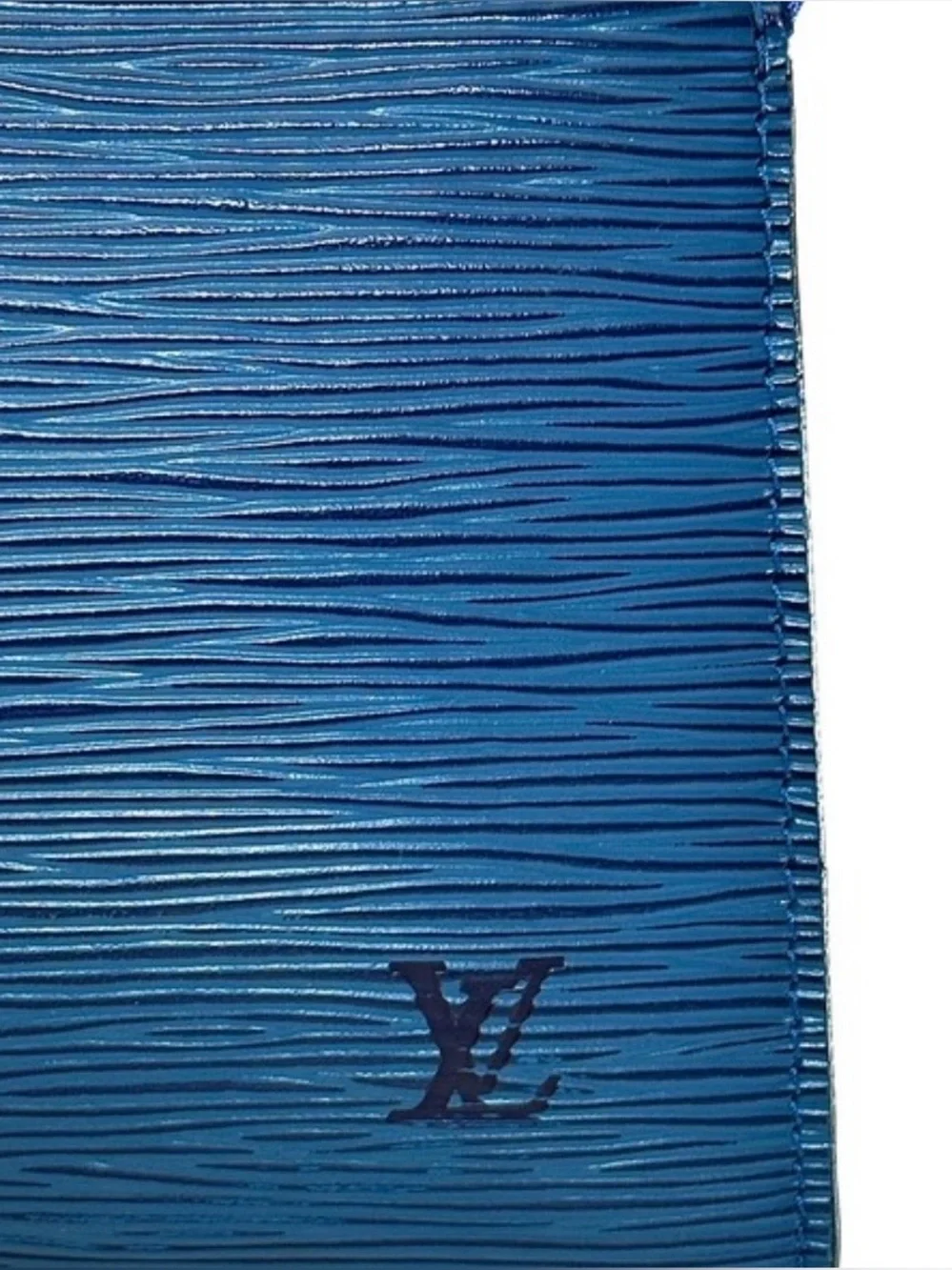 Vintage Louis Vuitton Pochette Accessoires in Epi leather